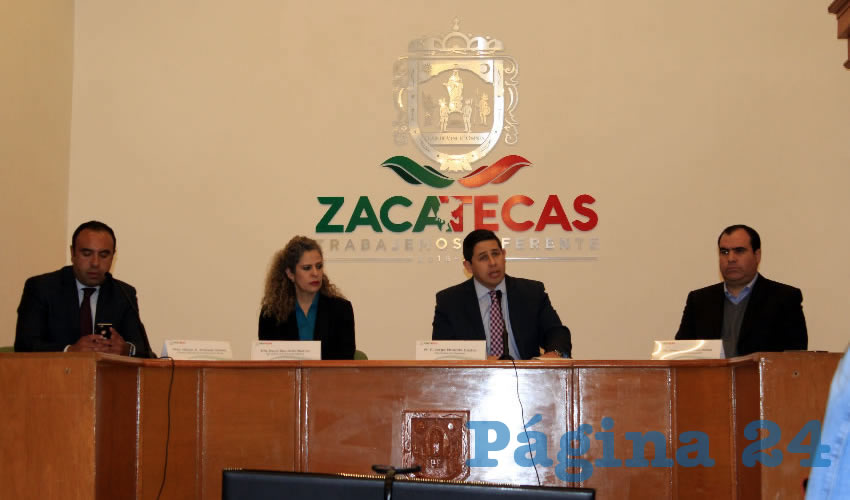 Jorge Miranda Castro: Además se realizarán descuentos sobre el refrendo durante enero, febrero y marzo, de 30, 20 y 10 por ciento respectivamente, con descuentos adicionales de 10 por ciento a personas con discapacidad y adultos mayores (Foto: Rocío Castro Alvarado)