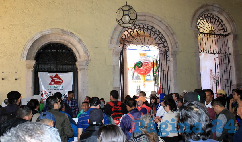 Pablo López: “Somos gente del pueblo, gente de a pie que nos convocamos mediante redes sociales porque no hay dirigentes” (Foto: Rocío Castro Alvarado)