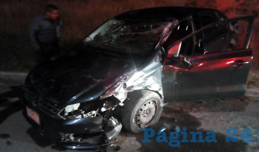 El conductor del automóvil, de la empresa Uber, fue trasladado al Hospital Tercer Milenio
