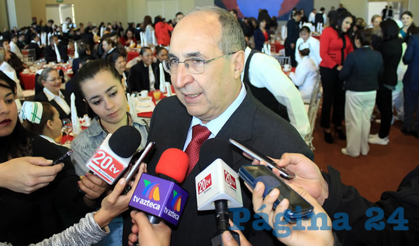 Gilberto Breña Cantú: Esta vacuna va dirigida principalmente a niños menores de 6 años, personas mayores de 55, mujeres embarazadas, personas con cáncer, VIH, diabetes, enfermos del corazón y todo el personal que labora en la SSZ (Foto: Rocío Castro)