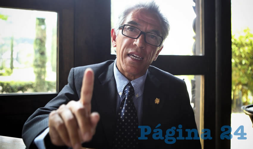 El subsecretario de Educaci&oacute;n Superior de la SEP, Salvador Jara Guerrero (