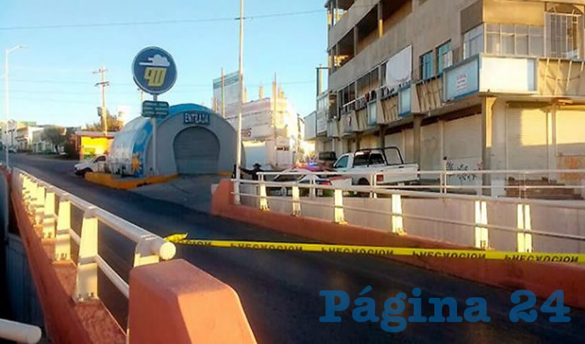 Ministeriales realizando las labores competentes