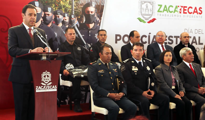 Convocó a todos los sectores de la sociedad zacatecana a trabajar coordinadamente para que la gente transite sin temor por las calles y carreteras