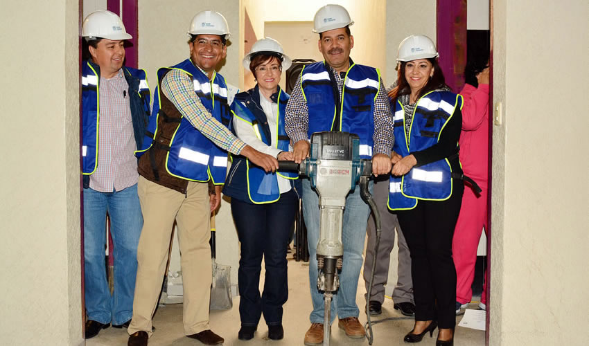 El gobernador Martín Orozco Sandoval y la presidenta del DIF Estatal, Yolanda Ramírez de Orozco, pusieron en marcha las obras de remodelación del Centro de Rehabilitación e Integración Social