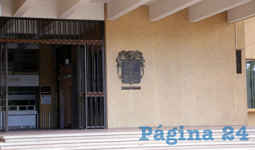 Si los padres est&aacute;n imposibilitados en dar alimentos, la obligaci&oacute;n recae en los dem&aacute;s ascendentes