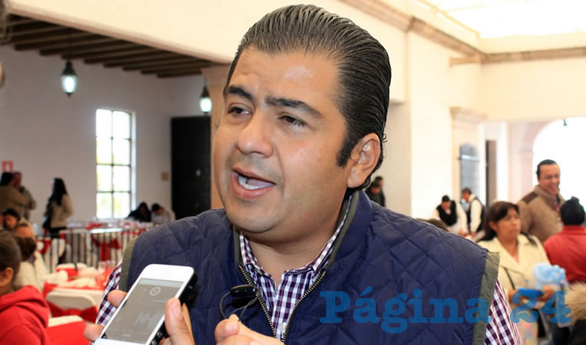 Roberto Luévano Ruiz: “Lo que yo te puedo decir es que esos funcionarios, al menos Omar Karim y el profesor José Luis Mejía, los dos cumplieron con su trabajo en Guadalupe en tiempo y forma, y cumplieron con las observaciones así como los requerimientos sin ningún problema” (Foto: Rocío Castro Alvarado)