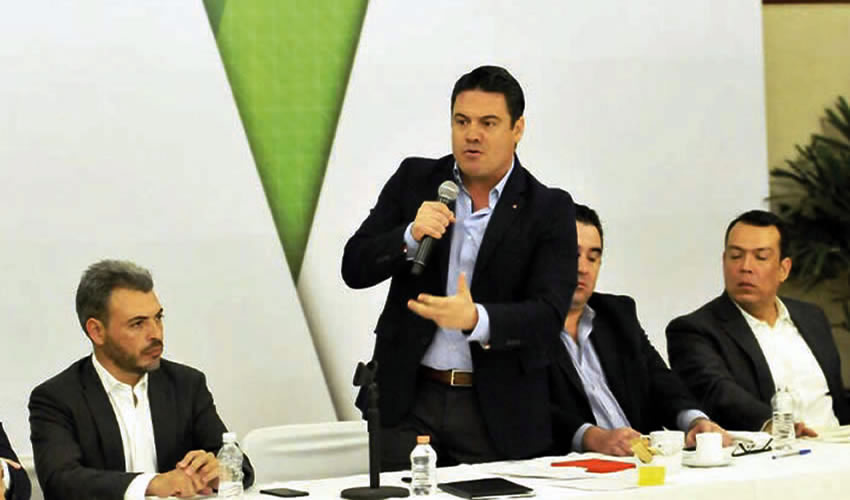 TransEl pasado domingo 8 el gobernador Aristóteles Sandoval Díaz anunció cinco medidas para hacer frente al llamado gasolinazo, y entre ellas está la de no incrementar la tarifa del transporte urbano, además de “liquidar el Sistecozome. Reconozco el esfuerzo de los que están al frente, pero la situación es insostenible”, indicó el mandatario priístaporte
