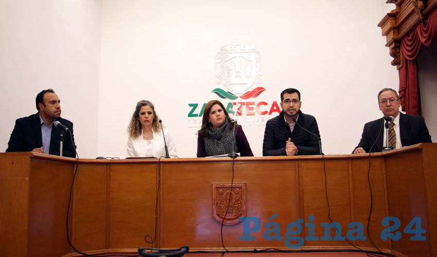 Paula Rey Ortiz Medina, titular de la Secretaría de la Función Pública en Zacatecas, dio a conocer que encontraron irregularidades en varias de las concesiones de taxis en Zacatecas, por lo que es posible que se cancelen 29, de las entregadas en la administración pasada. (Foto: Rocío Castro Alvarado)