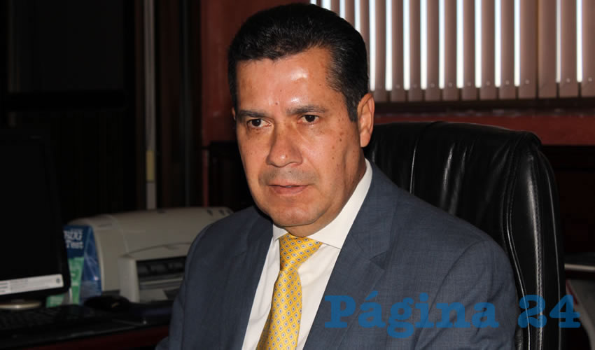 Ren&eacute; Anguiano Mart&iacute;nez, director del ISSEA