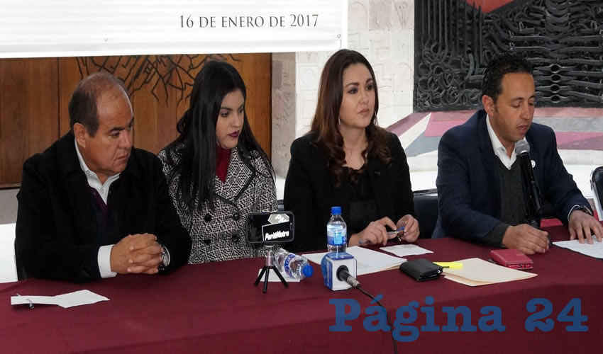 Arturo López de Lara: Las actividades constarán de una ponencia magistral por mes, ésta se realizará en el teatro Fernando Calderón, asimismo habrá foros regionales en municipios de donde eran originarios algunos constituyentes (Foto: Merari Martínez Castro)