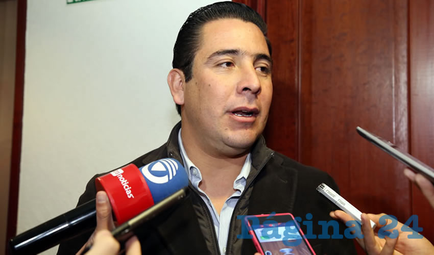 Gustavo Alberto Báez Leos, diputado local