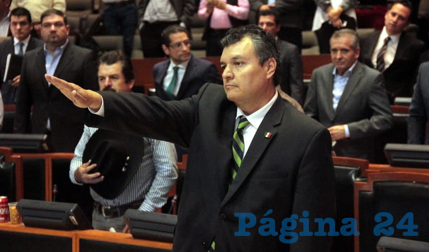 Contra todo pronóstico no resultaron electos los “caballos del gobernador”; en cambio el candidato José de Jesús Covarrubias reunió 35 votos que le dieron mayoría para lograr el cargo de magistrado en el STJE/Fotos: Cortesía