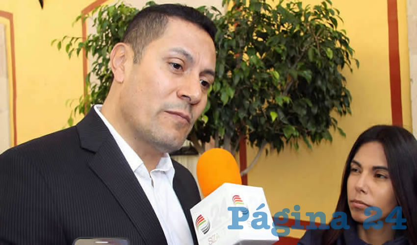 José Juan Estrada Hernández: Todas las instituciones de gobierno están participando con acciones en favor a los migrantes que son deportados, como es el caso de la Secretaría de Salud de Zacatecas (SSZ) y la Secretaría de Educación (Seduzac)