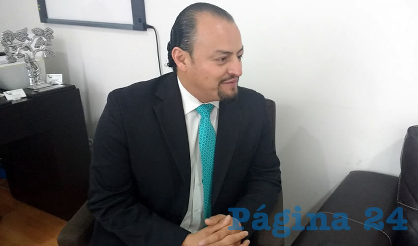 Leonardo L&oacute;pez Almejo, coordinador cient&iacute;fico de la Federaci&oacute;n Mexicana de Colegios de Ortopedia y Traumatolog&iacute;a