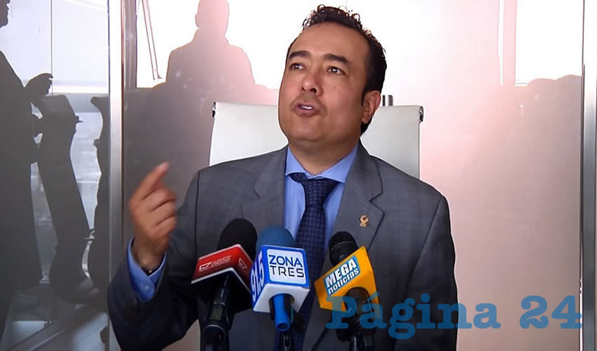 Daniel Curiel Rodríguez, coordinador del CCIJ consideró que a cuatro años del gobierno de Aristóteles Sandoval, “la impunidad” es un tema que sigue pendiente de combatir, además de dar a la Auditoría de Jalisco la autonomía para que actúe y tome acciones legales contra el funcionario público que se le demuestre que “hay algo”/Foto: Francisco Andalón López 