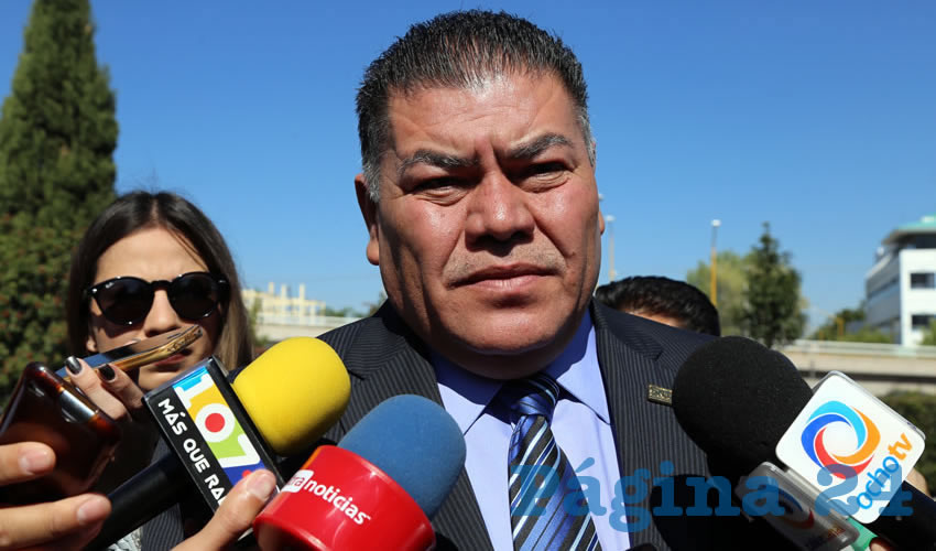 Mario Armando Valdez Herrera, secretario general de la Secci&oacute;n uno del SNTE