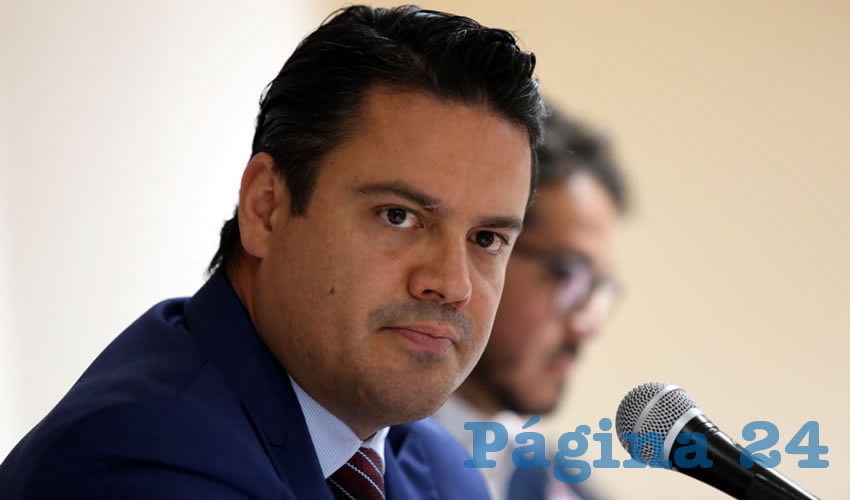 Un año más de mandato pasó y el gobernador de Jalisco, Jorge Aristóteles Sandoval, nuevamente le quedó a deber a la ciudadanía, la cual muestra preocupación, principalmente, por el tema de seguridad, de acuerdo a sondeo realizado por Página 24/Foto: Francisco Tapia