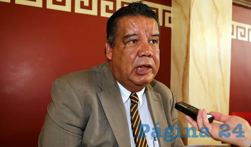 Francisco Javier Flores Flores, dirigente de Cimientos del Magisterio (Foto: Eddylberto Lu&eacute;vano Santill&aacute;n)