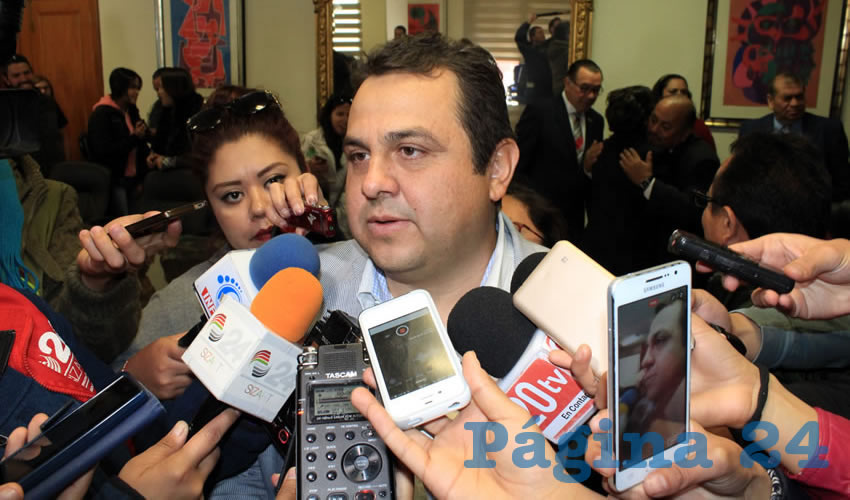 Antonio Guzmán Fernández, rector de la UAZ: “Se nos va a juntar una petición que vienen siendo los estímulos a la carrera docente, en estos días estuve en la Ciudad de México solicitando un recurso extraordinario que no le llegó a la universidad el año pasado” (Foto: Rocío Castro Alvarado)
