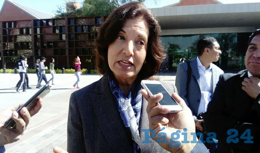 Silvia Luna Rodr&iacute;guez, presidenta del Comit&eacute; Nacional de Vinculaci&oacute;n Social del SNTE