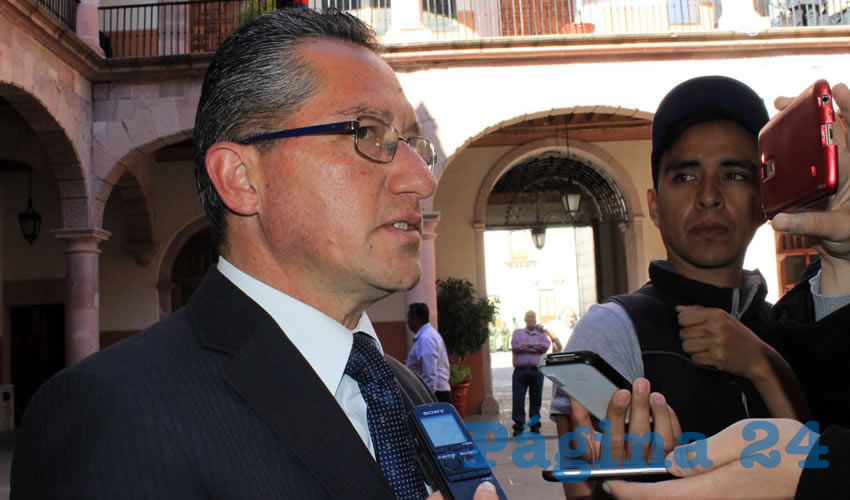 Marco Antonio Vargas Duarte, vocero de la SSP: “Ellos mismos prepararon la manera de quitarse la vida; uno de ellos de 22 años de edad, originario del municipio de Fresnillo; el segundo por la tarde, de 29 años de edad, originario de Tijuana, Baja California” (Foto: Rocío Castro Alvarado)