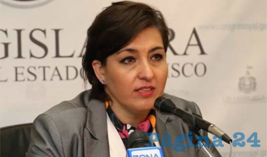 “Que este dinero (que se ahorraría del presupuesto de egresos) se vaya a inversiones estratégicas productivas a impulsar economías locales, no asistencialistas”, expuso la legisladora perredista Si hubiera ahorro real, se ahorrarían cuatro veces más de lo que presume
