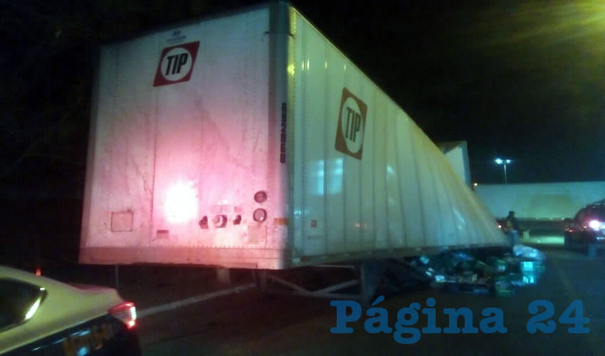 La colisión ocurrió sobre la carretera estatal 77 y el cruce con los rieles
