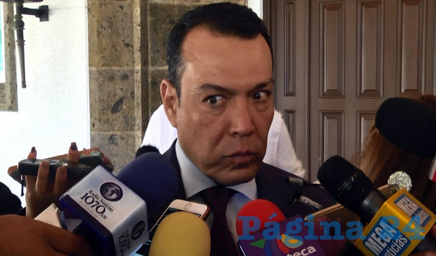 “Se vio más que nada el tema de la zona metropolitana; todos los índices delictivos que pudiese haber, el mapa criminológico y donde todos los alcaldes coincidimos en hacer un solo frente común” con la Agencia Metropolitana de Seguridad y la Fuerza Única, según el secretario de Gobierno de Jalisco, Roberto López Lara/Fotos: Francisco Andalón López 