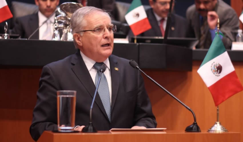 El senador Miguel Romo Medina