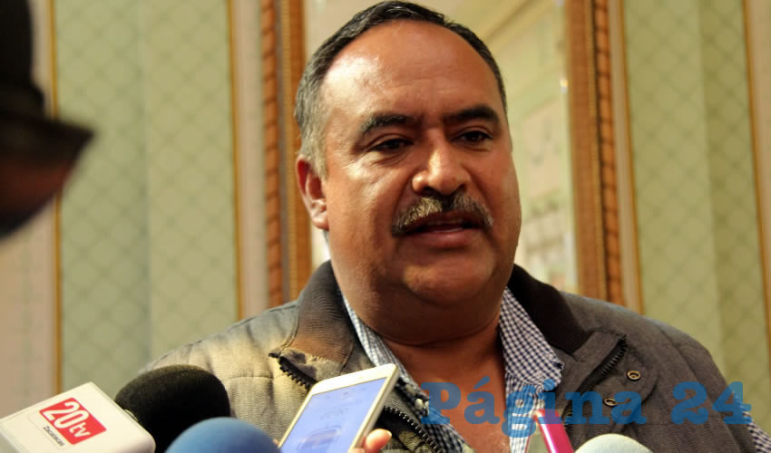 Ignacio Castejón Valdez, alcalde de Sombrerete: En la administración pasada “se perdió mucha conformación, no se mandó a México y prácticamente quedamos en la cuerda floja, pero sí se cumplió con la papelería que se había pedido” (Foto: Rocío Castro)