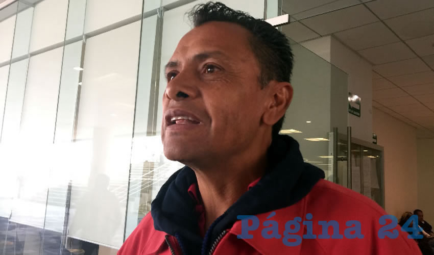 Rafael Rodríguez Espino, secretario general del STUAZ: “El documento habla que el rector nos va a prestar un millón de pesos a cuenta de cuotas sindicales, por lo que pagaremos 50 mil pesos cada mes con la finalidad de crear el fideicomiso”