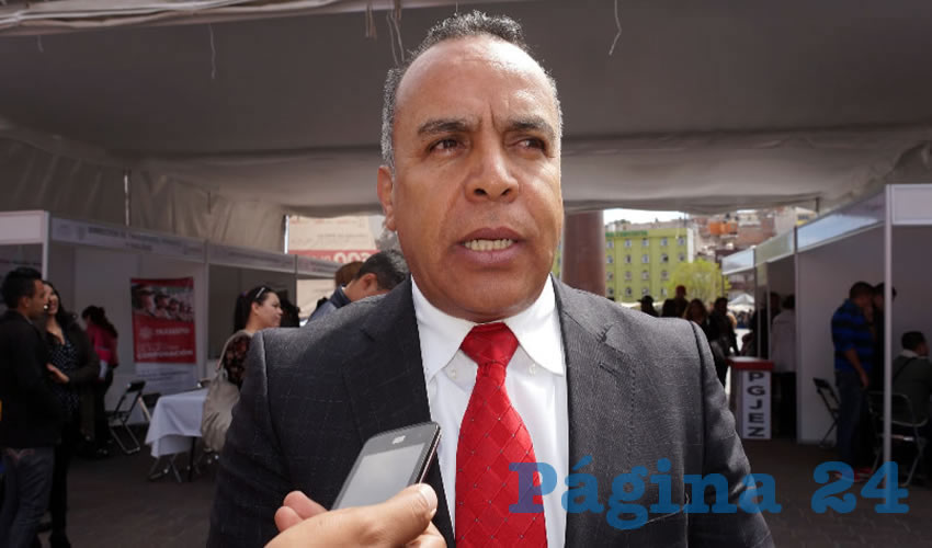 Cliserio del Real Hernández, titular de la Subsecretaría del SNE: “Hay buenos chefs, carpinteros, entre otros, por lo que tenemos de manera permanente, proyectos productivos para que se puedan establecer y fincar su residencia” (Foto: Merari Martínez Castro)