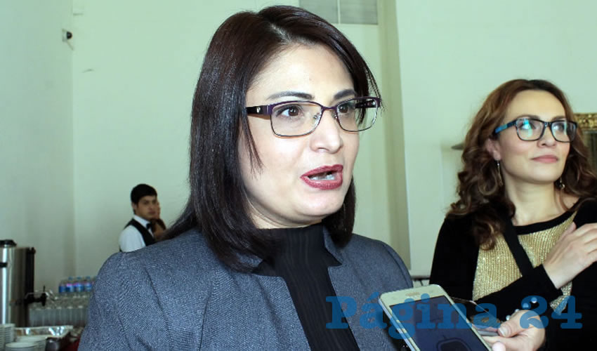 Adriana Rivero García, titular de Semujer: “Lo que estamos ofreciendo es que puedan acceder a microcréditos porque es con lo que trabajamos para que inicien un negocio propio” (Foto: Rocío Castro)