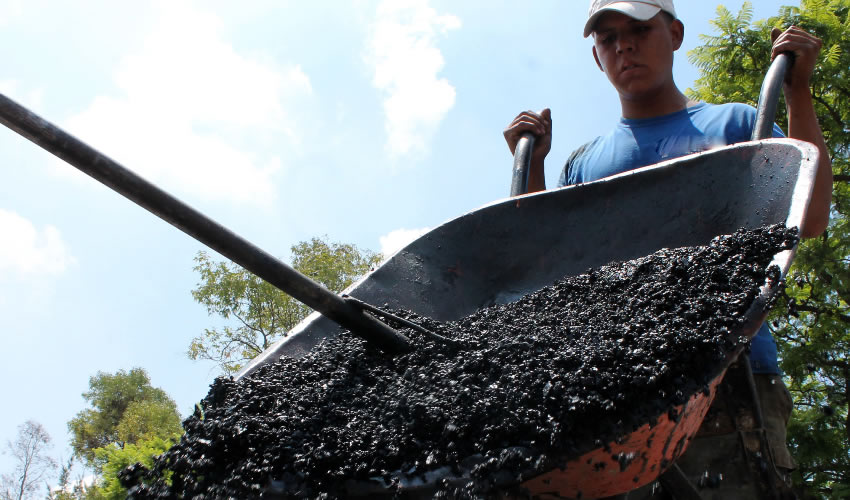 Inicialmente se intervienen 43 vialidades en diferentes puntos de la ciudad, con un presupuesto de 10 millones de pesos