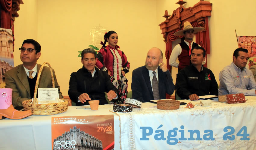Luis Fernando Manríquez Jiménez, encargado de Pueblos Mágicos de Secturz: Este foro contará con conferencias magistrales, paneles de expertos, así como mesas de análisis, para conocer la situación de los Pueblos Mágicos en el país y sus temas de importancia, para continuar con su título (Foto: Rocío Castro Alvarado)