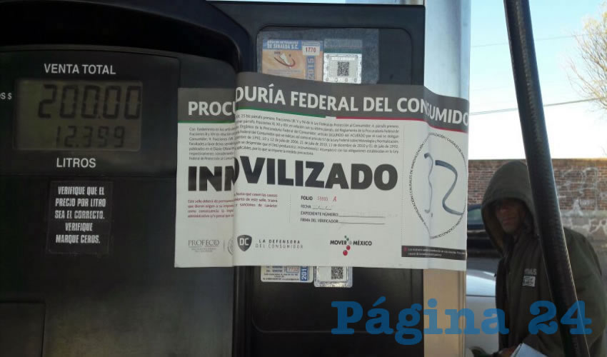 Bomba de gasolina suspendida en Tercer Anillo y Loma Bonita