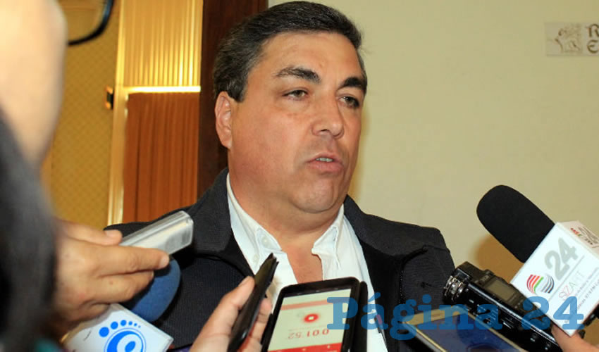 Luis Gerardo Reyes, delegado de la Conafor: “Zacatecas es un estado que en momentos del desarrollo de los aserraderos no se encuentran certificados; por lo que esto les va permitir eficiente y tener de manera más pronta su producto y brindarles un valor agregado” (Foto: Rocío Castro)