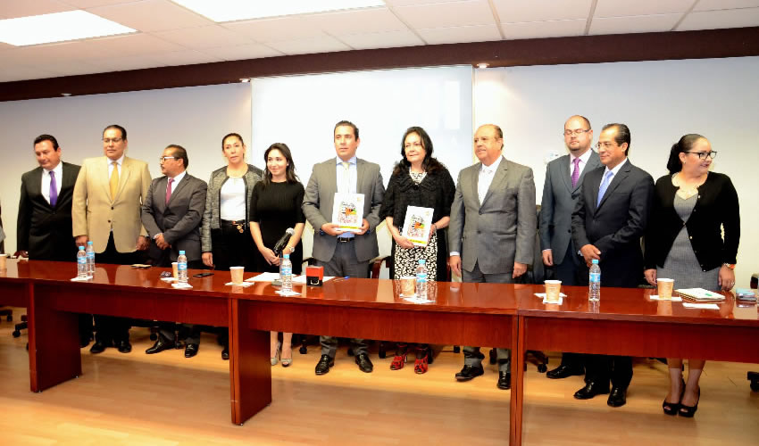 Tambi&eacute;n se realizaron tres mil 100 asesor&iacute;as