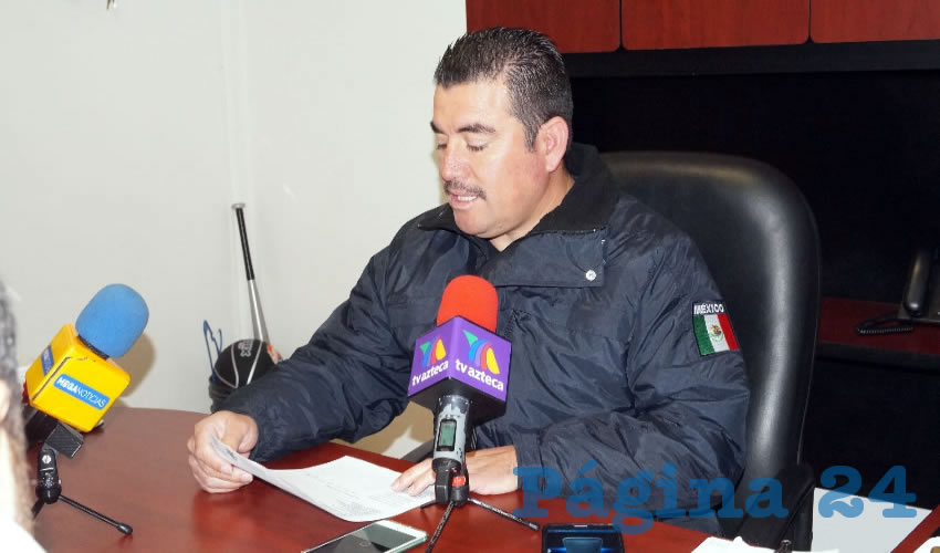 Juan José Ríos Gutiérrez coordinador operativo de la DSPM: “Tuvimos un robo a interior de vehículo el sábado en el Mercado de Abastos donde lo dejaron estacionado, y cuando regresan se dieron cuenta que les cristalearon y se llevaron el auto estéreo” (Foto: Merari Martínez Castro)