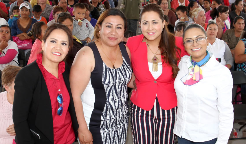 La presidenta municipal reiter&oacute; su compromiso de continuar impulsando pol&iacute;ticas p&uacute;blicas a favor de los sectores vulnerables