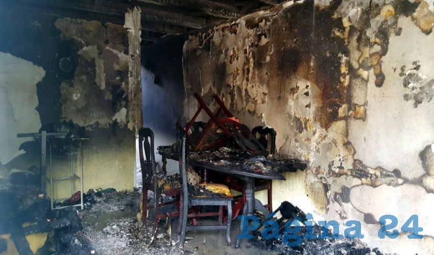 El fuego acab&oacute; con las pertenencias de una familia