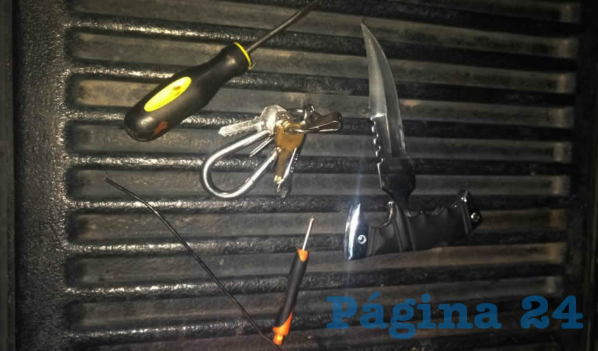Armas y utensilios para abrir automóviles