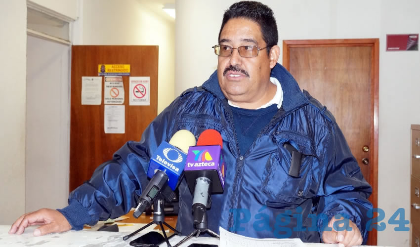 Juan de la Rosa Revilla: En algunas colonias los mismos vecinos se cuidan a través de las redes sociales dedicadas a la mensajería instantánea para encargar la casa cuando salen o ven algo extraño (Foto Merari Martínez Castro)