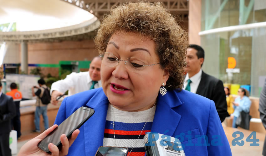 Candita Victoria Gil Jiménez, directora nacional del Conalep (Foto: Eddylberto Luévano Santillán)