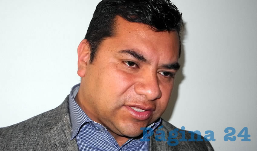 Normando L&oacute;pez Meixueiro, secretario general de la FSTSE