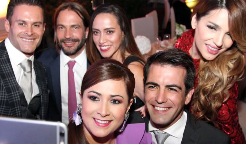 La alcaldesa reconoció el esfuerzo y trayectoria de deportistas, artistas, toreros y músicos, entre otros
