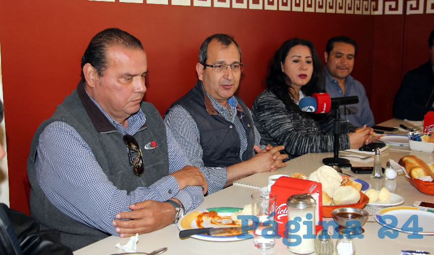 Rueda de prensa de la Canainpa (Foto: Eddylberto Luévano Santillán)
