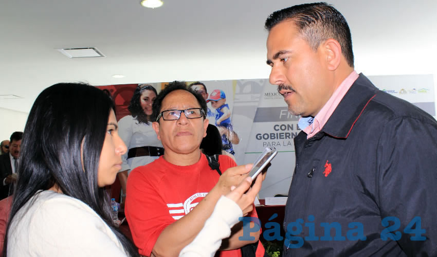 Juan José Álvarez Martínez, presidente de Cuauhtémoc: Estamos evitando los gastos innecesarios, a nadie se le paga telefonía celular (Foto: Rocío Castro)