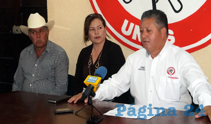 Antonio Martínez Zaragoza, dirigente estatal de la CNC: El acuerdo fue que serán liberados los campesinos deudores, pagando el 4 o 4.5 por ciento de lo que tuvieron como crédito (Foto: Merari Martínez Castro)