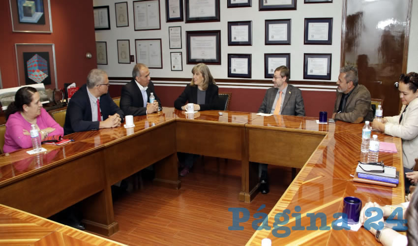 Se espera fortalecer las licenciaturas en Diseño de Interiores, Diseño Gráfico, Industrial, así como Diseño de Moda en Indumentaria y Textiles